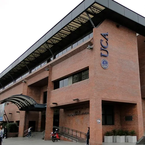Proyecto WiFi corporativo: Campus universitario